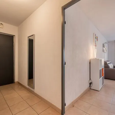 Le Regent Park For 6 By Sunset Apartment