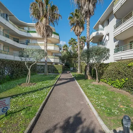 Le Regent Park For 6 By Sunset Apartment